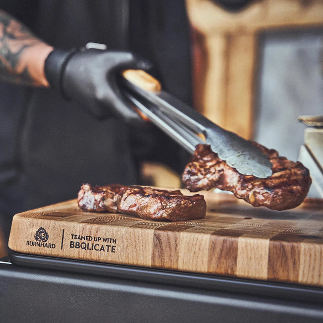 Eikenhouten snijplank inclusief kunststof plank Eikenhouten snijplank inclusief kunststof plank